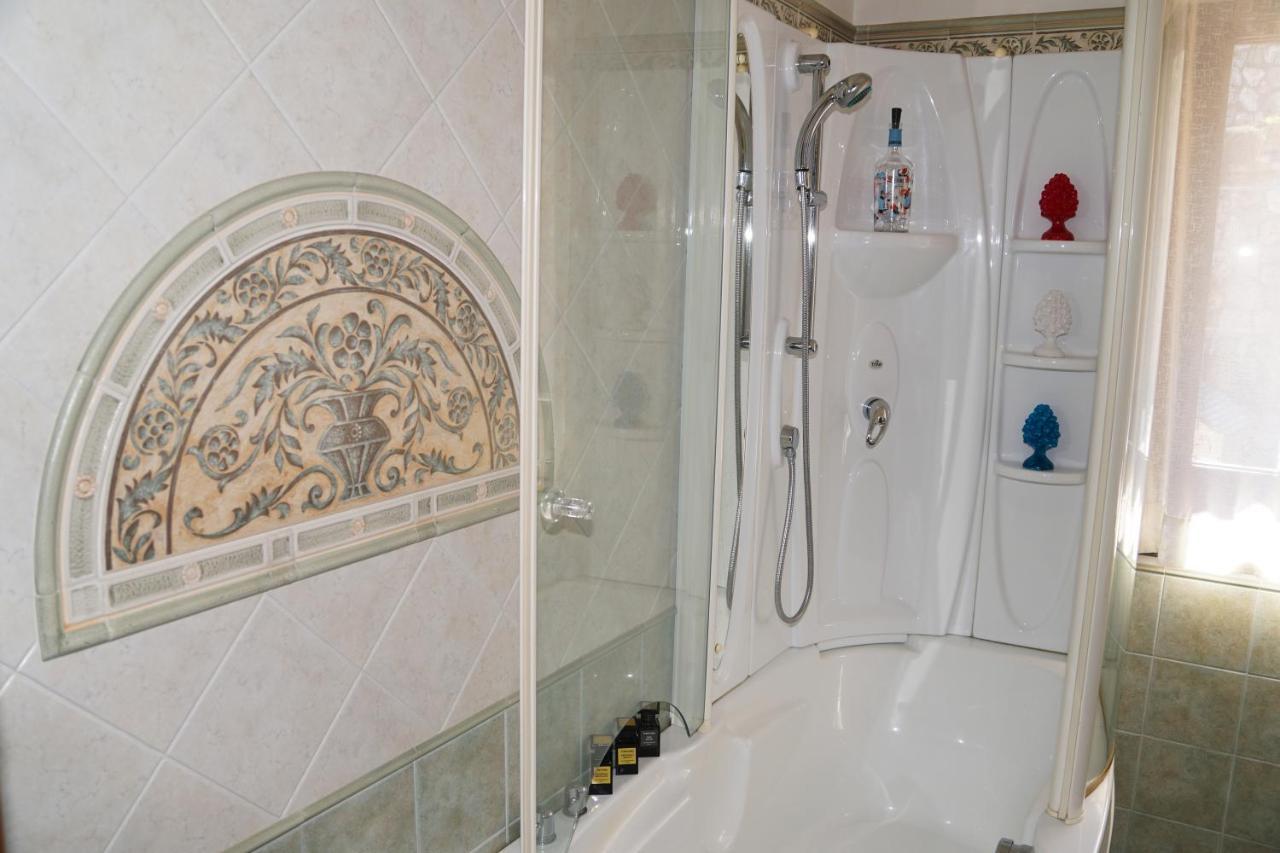 Villa Due Golfi Colli di Fontanelle 外观 照片